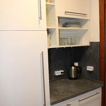 Apartment 21